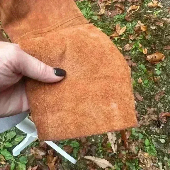 7 For All Mankind suede leather jacket. Brown. Size small. Detachable hood - Picture 8 of 14